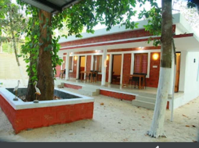 Agape Marari Apartment Mararikulam Exterior photo
