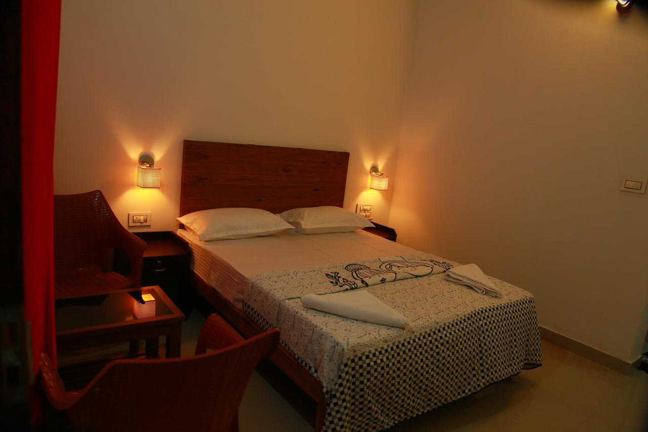Agape Marari Apartment Mararikulam Exterior photo